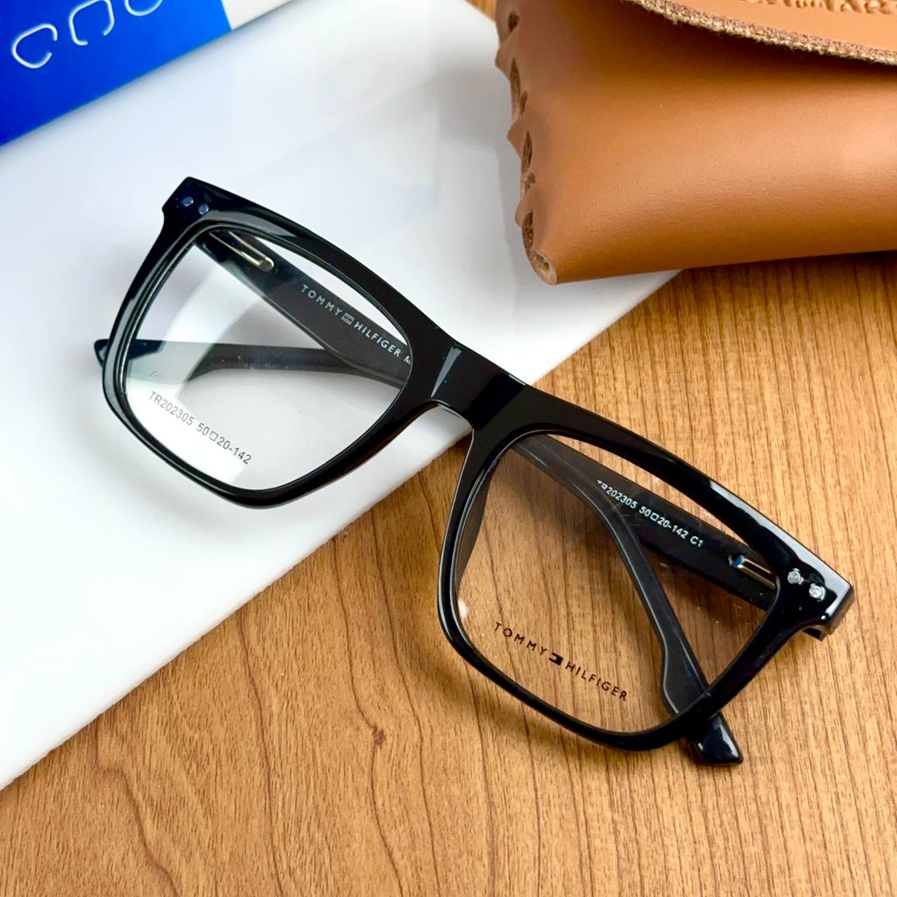 Stravix – Bold Frame Glasses – Black