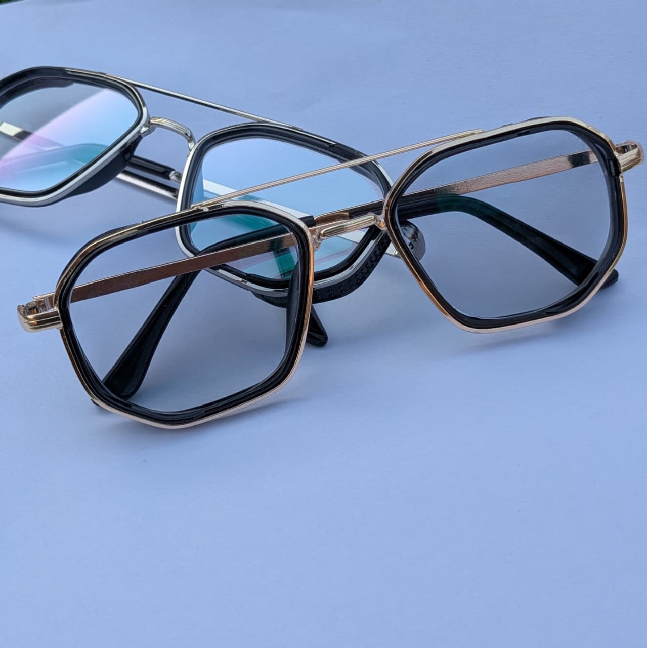 Trendy screen  Protection Glasses - Black silver -  with Free Gifts